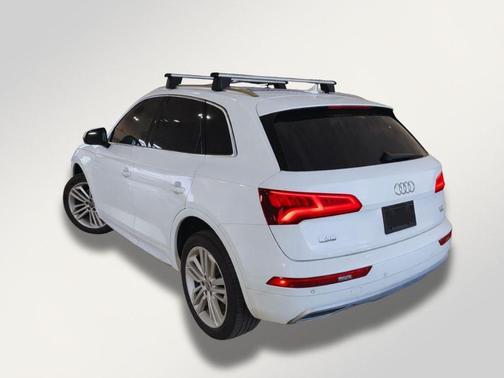 2018 Audi Q5 2.0T Premium Plus