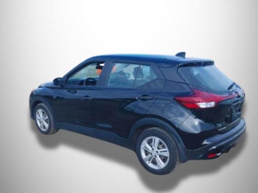 2023 Nissan Kicks S