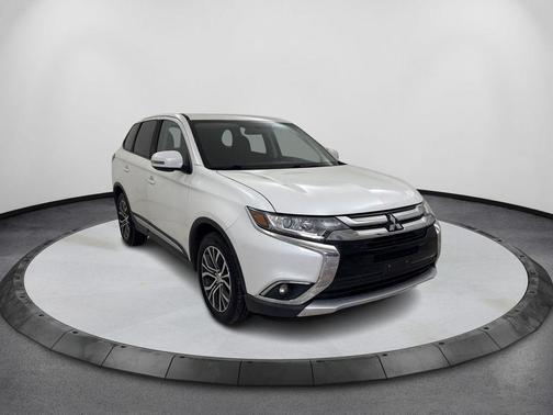 2018 Mitsubishi Outlander SE