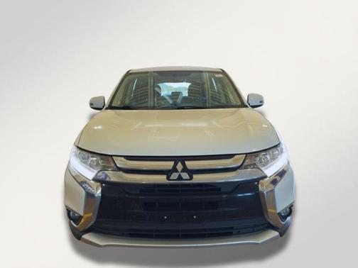 2018 Mitsubishi Outlander SE