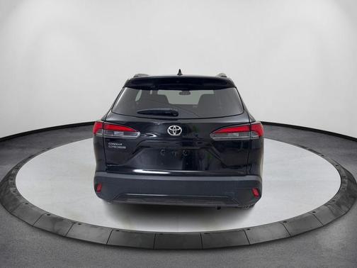 Jet Black 2022 Toyota Corolla Cross XLE
