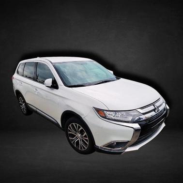 2018 Mitsubishi Outlander SE