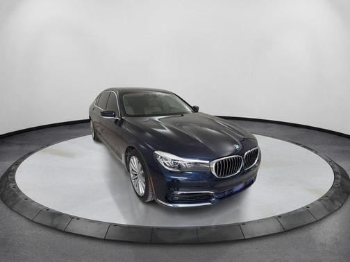 Imperial Blue Metallic 2017 BMW 740 i