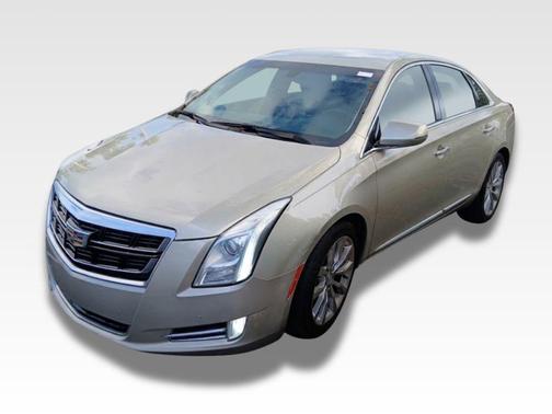 Silver Coast Metallic 2016 Cadillac XTS Luxury Collection