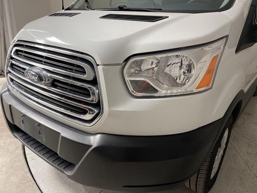 2019 Ford Transit-350 XLT