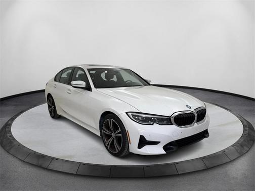 2022 BMW 330 i