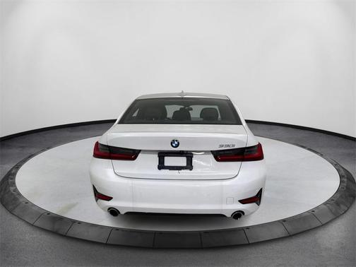 2022 BMW 330 i