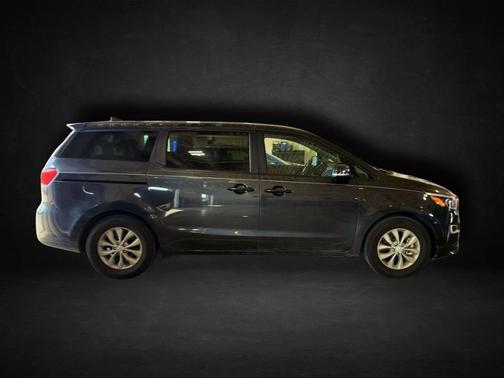2020 Kia Sedona LX