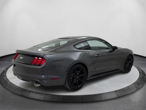 2017 Ford Mustang V6