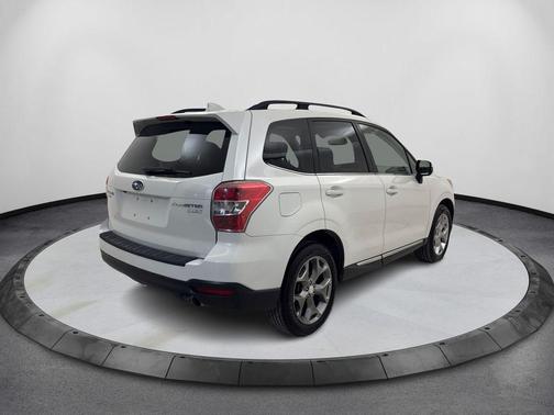 2016 Subaru Forester 2.5i Touring