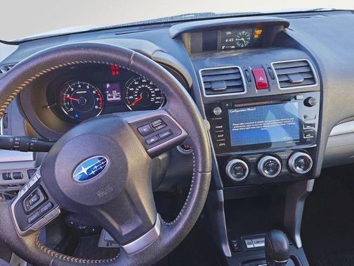 2016 Subaru Forester 2.5i Touring