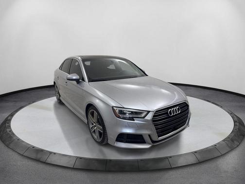 Florett Silver Metallic 2019 Audi A3 2.0T Premium