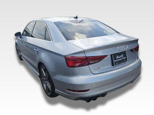 Florett Silver Metallic 2019 Audi A3 2.0T Premium