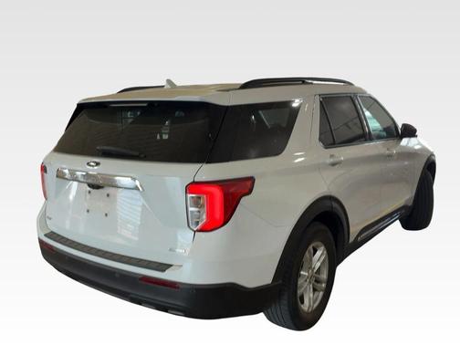 Oxford White 2020 Ford Explorer XLT
