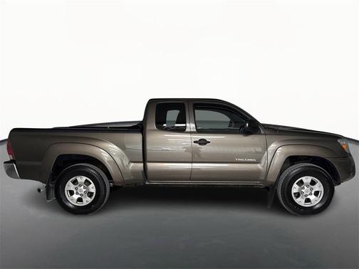 2013 Toyota Tacoma Base