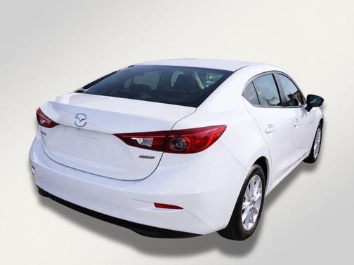 2016 Mazda Mazda3 i Sport