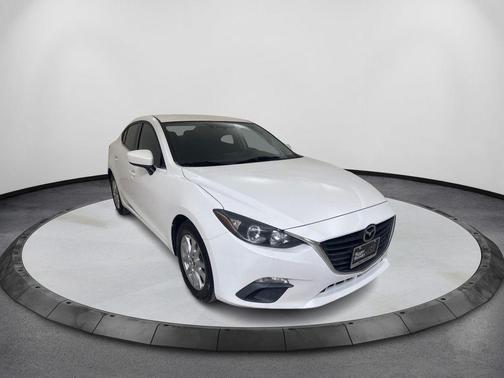 2016 Mazda Mazda3 i Sport