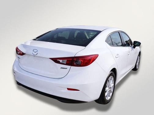 2016 Mazda Mazda3 i Sport