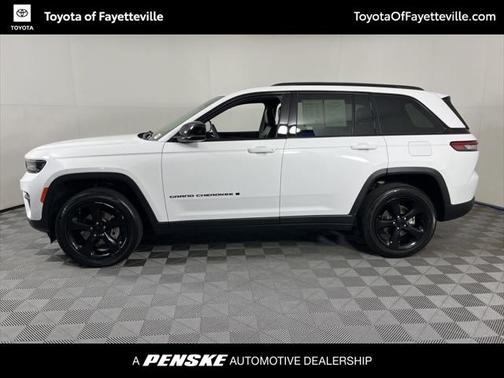 2023 Jeep Grand Cherokee Altitude