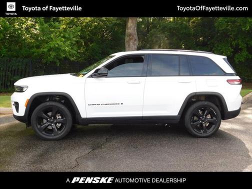 2023 Jeep Grand Cherokee Altitude