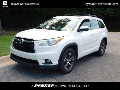 Blizzard Pearl 2016 Toyota Highlander XLE