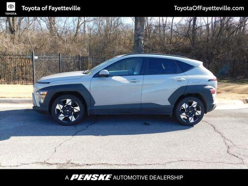 2024 Hyundai KONA SEL