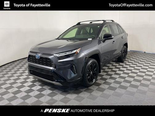 2023 Toyota RAV4 Hybrid SE