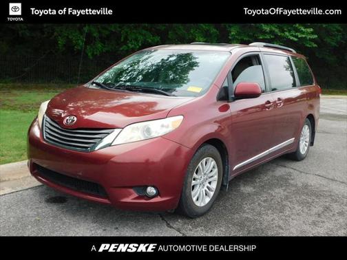 2014 Toyota Sienna XLE