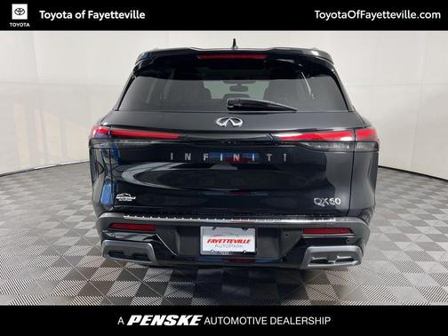 2022 INFINITI QX60 Luxe