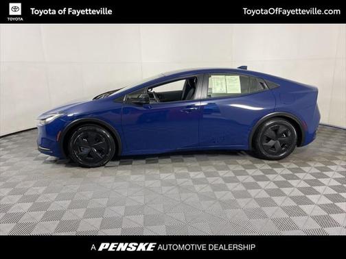 2023 Toyota Prius LE