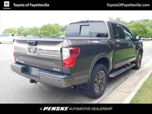 2017 Nissan Titan Platinum Reserve