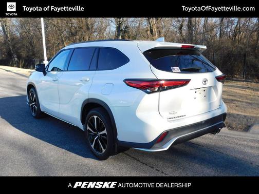 2021 Toyota Highlander XSE