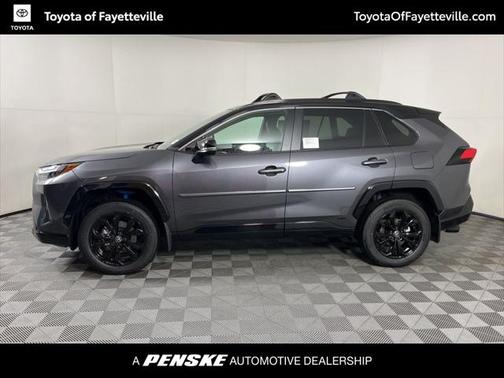 2025 Toyota RAV4 Hybrid SE