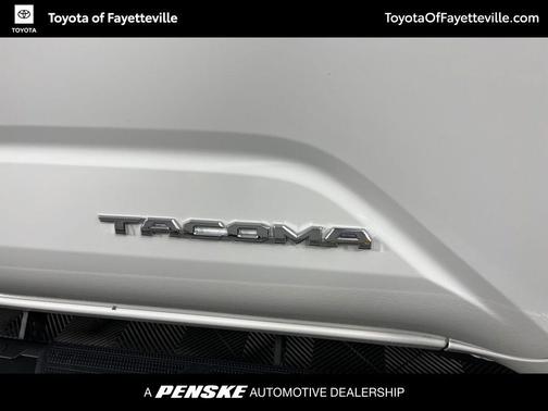 Ice Cap 2025 Toyota Tacoma SR5