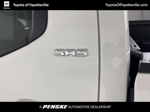 Ice Cap 2025 Toyota Tacoma SR5