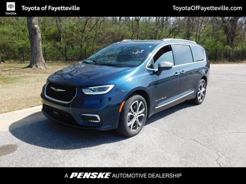 2022 Chrysler Pacifica L