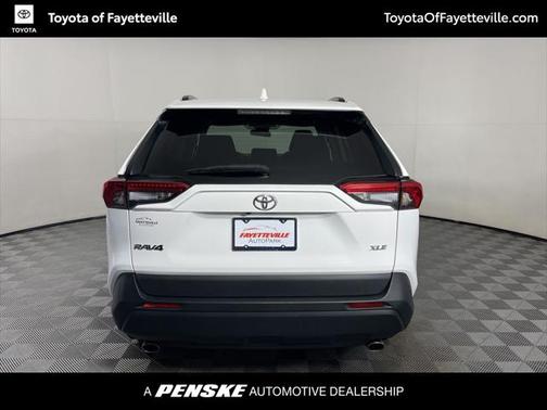 2023 Toyota RAV4 XLE