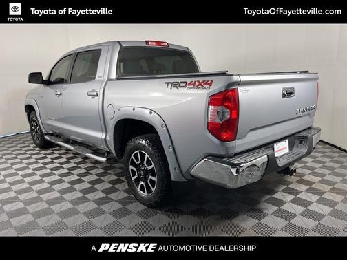 2018 Toyota Tundra SR5
