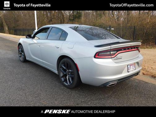 2019 Dodge Charger SXT