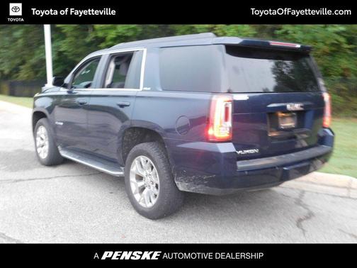 2017 GMC Yukon SLE