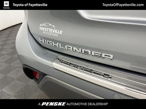 2023 Toyota Highlander Platinum