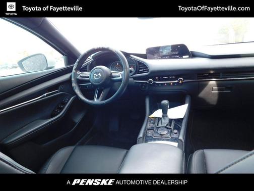 2023 Mazda Mazda3 FWD w/Preferred Package