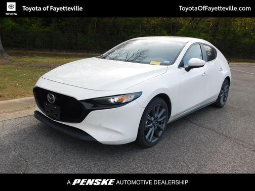 2023 Mazda Mazda3 FWD w/Preferred Package