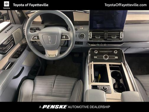 2018 Lincoln Navigator Black Label