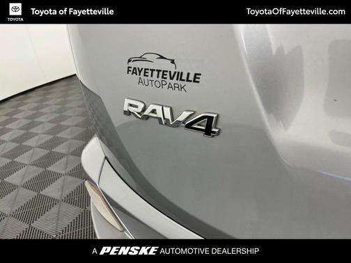 Silver Sky Metallic 2016 Toyota RAV4 Limited
