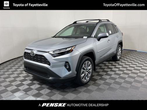 2025 Toyota RAV4 XLE Premium