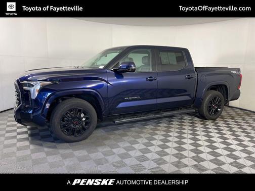 2022 Toyota Tundra SR5