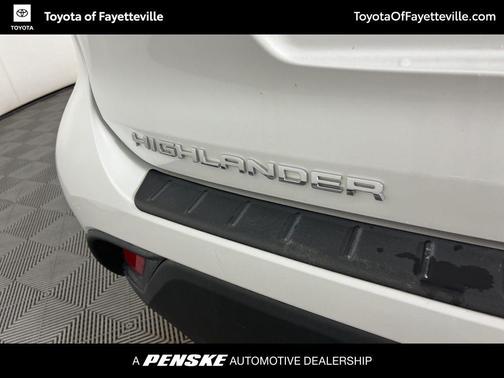 2025 Toyota Highlander XLE