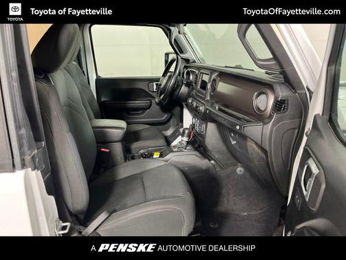 Bright White Clearcoat 2020 Jeep Wrangler Sport S