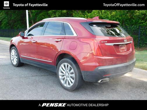 Red Horizon Tintcoat 2019 Cadillac XT5 Luxury
